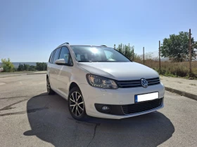     VW Touran 2.0 Tdi 140 . Comfort - line.  