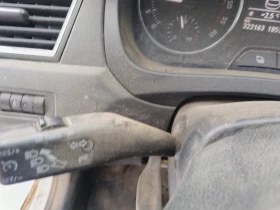 Skoda Rapid 1.6 TDI * NAVI* Подгрев* , снимка 12