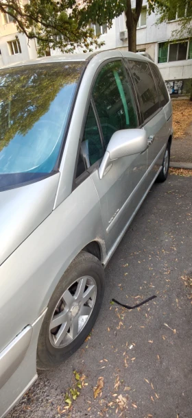 ������ Citroen C8