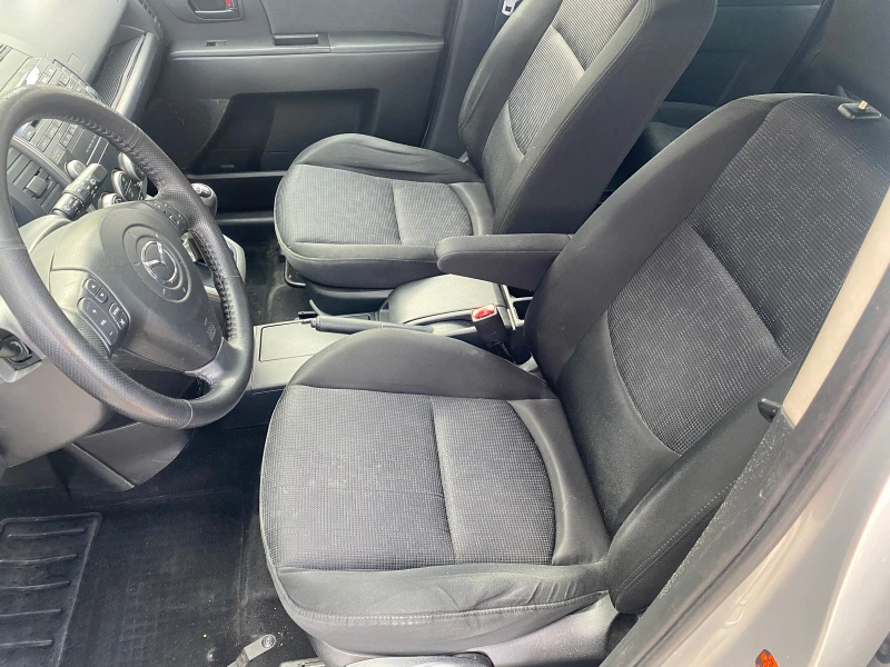 Mazda 5 2.0 tdi , снимка 10 - Автомобили и джипове - 38040423