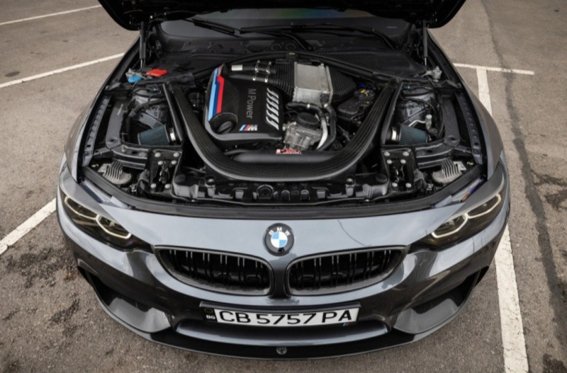 BMW M4  COMPETITION , снимка 12 - Автомобили и джипове - 46321359