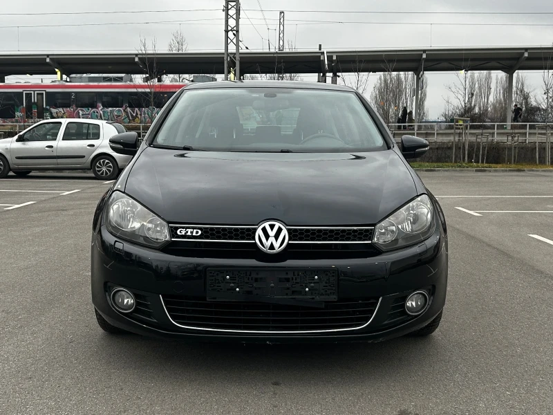 VW Golf * 1.6TDI* STYLE* PODGREV* NAVI* , снимка 2 - Автомобили и джипове - 48238793