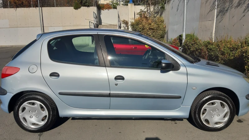 Peugeot 206, снимка 7 - Автомобили и джипове - 48353514