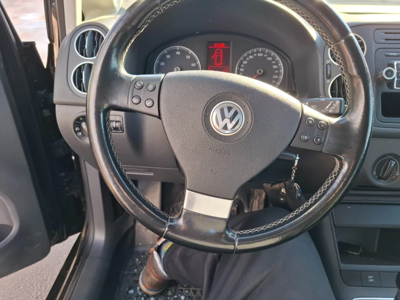 VW Golf Plus 1.6, снимка 7 - Автомобили и джипове - 48570177