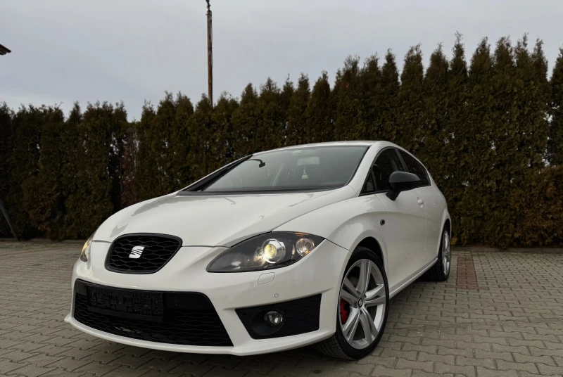 Seat Leon 1.8T, снимка 1 - Автомобили и джипове - 48682879