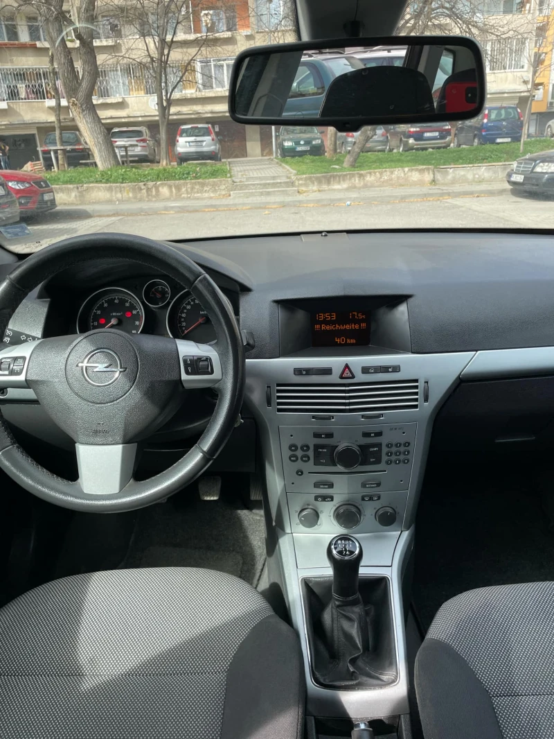 Opel Astra H, снимка 14 - Автомобили и джипове - 49486446