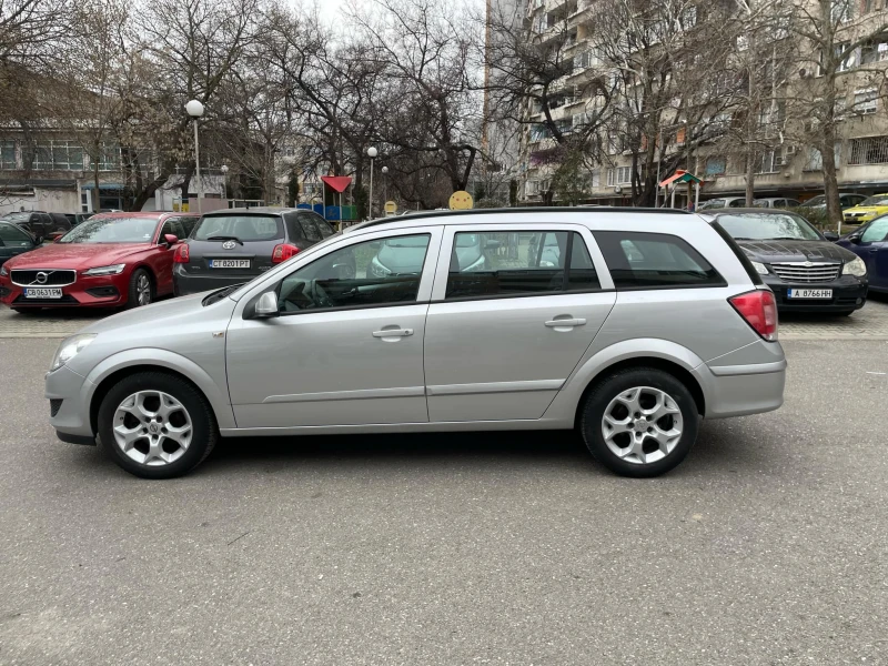 Opel Astra H, снимка 4 - Автомобили и джипове - 49486446