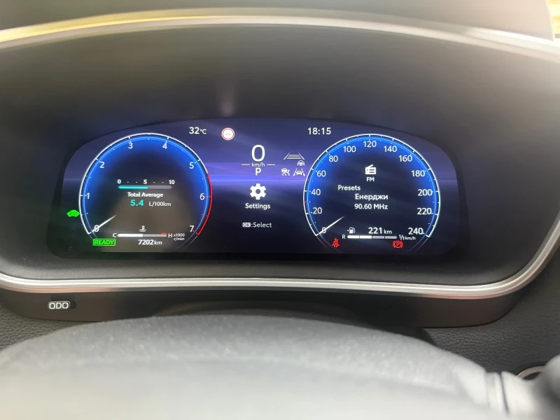 Toyota Corolla Cross EXECUTIVE PLUS , снимка 7 - Автомобили и джипове - 51697190