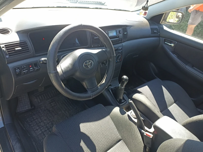 Toyota Corolla 2.0 D4D, снимка 7 - Автомобили и джипове - 52517687