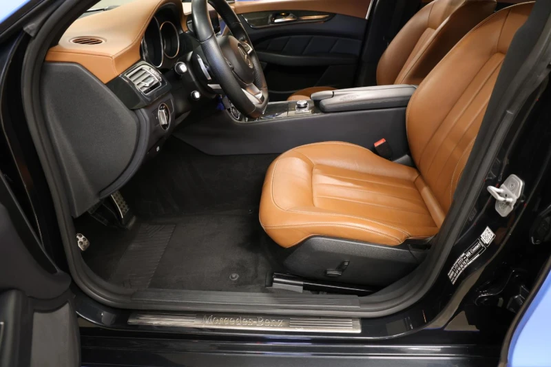 Mercedes-Benz CLS 350 d 4Matic 9G tronic  AMG Line, снимка 5 - Автомобили и джипове - 52440964