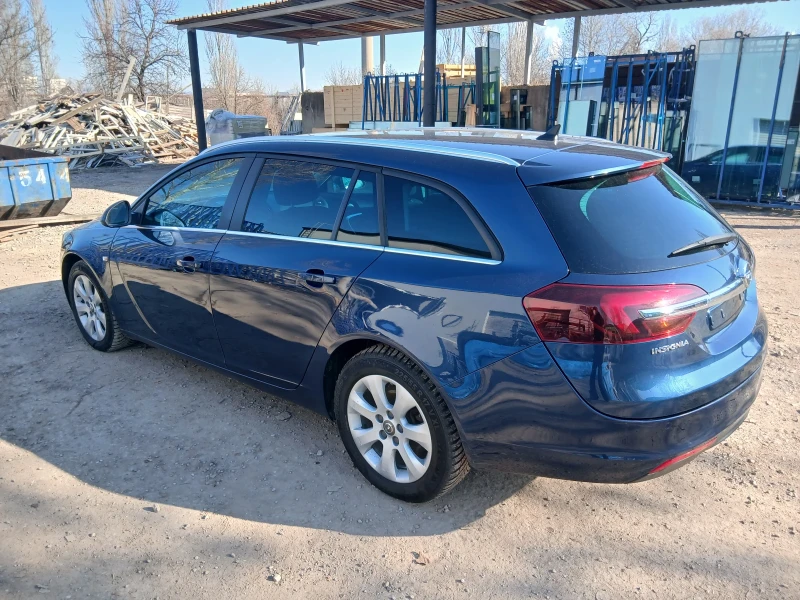 Opel Insignia 1.6 TURBO, снимка 4 - Автомобили и джипове - 53158800