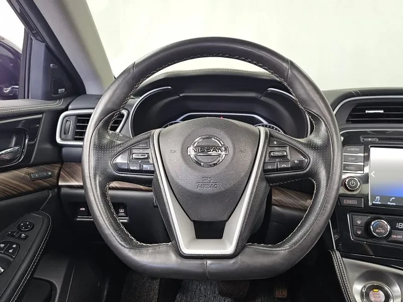 Nissan Maxima Platinum 3.5 Бензин, снимка 4 - Автомобили и джипове - 55627109