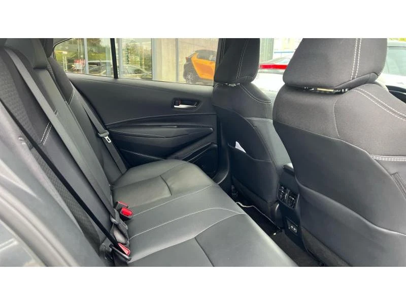 Toyota Celica SDN 1.8H Luxury Plus, снимка 16 - Автомобили и джипове - 56269806