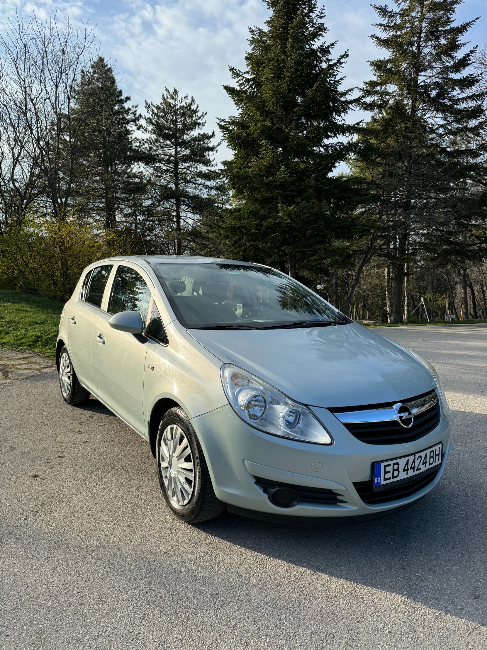 Opel Corsa 1.3CDTI ECO FLEX 75 HP - изображение 1