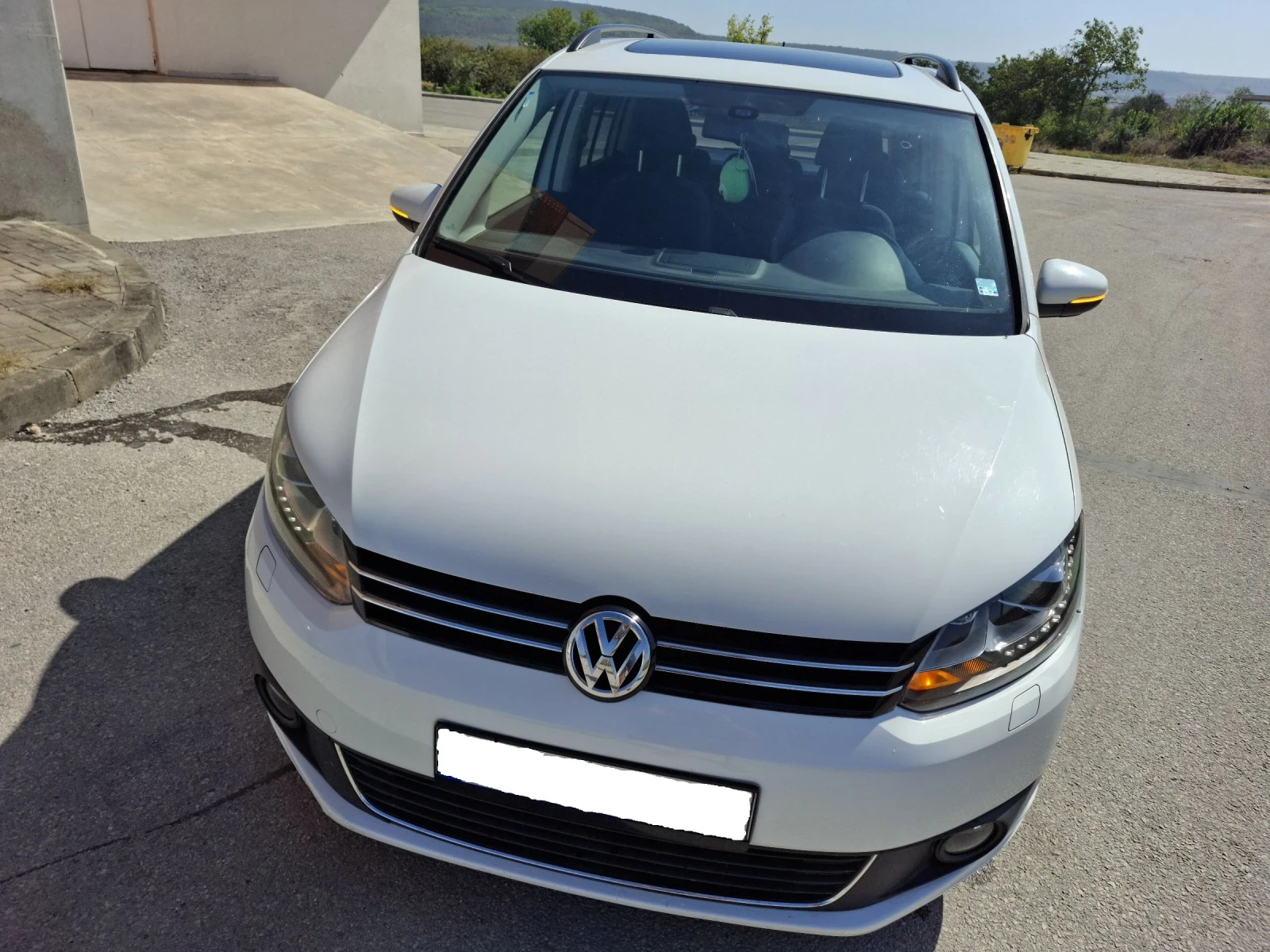 VW Touran 2.0 Tdi 140 к.с Comfort - line. Швейцария  - изображение 4