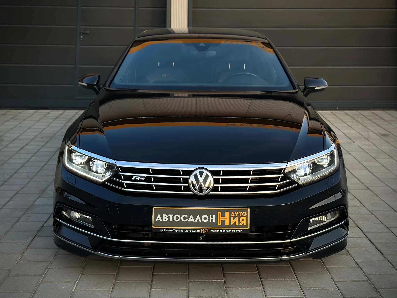 VW Passat 2.0BiTDI 3xRLine* LaneAssist* SideAssist* FrontAss - изображение 2