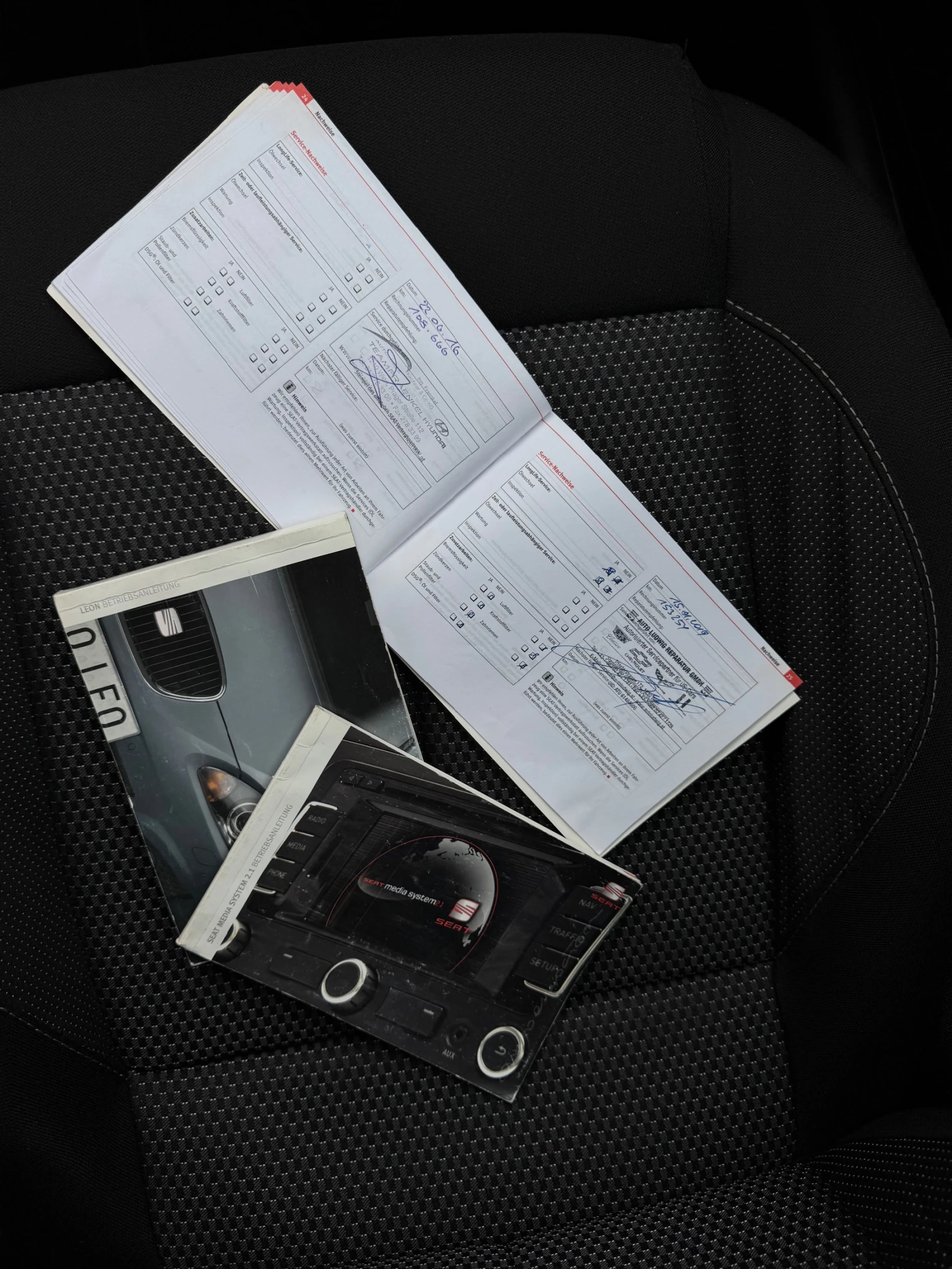 Seat Leon 1.8 Automatic  | Mobile.bg   11