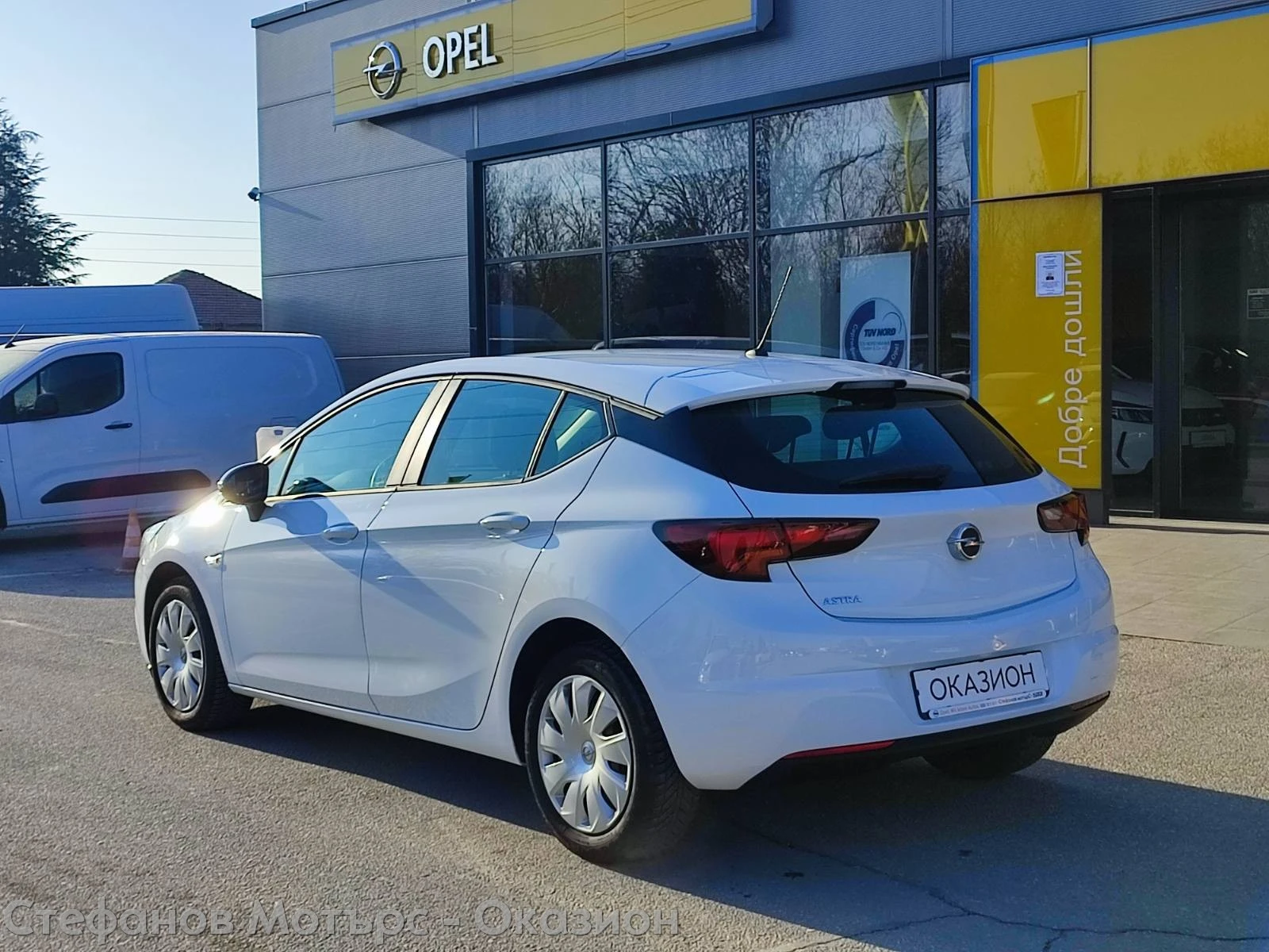 Opel Astra Enjoy 1.4 Turbo (125hp) MT6 - изображение 6