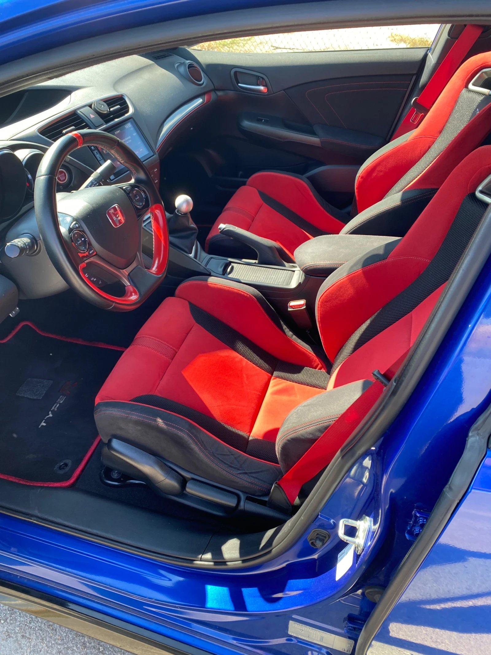 Honda Civic Type R - изображение 6
