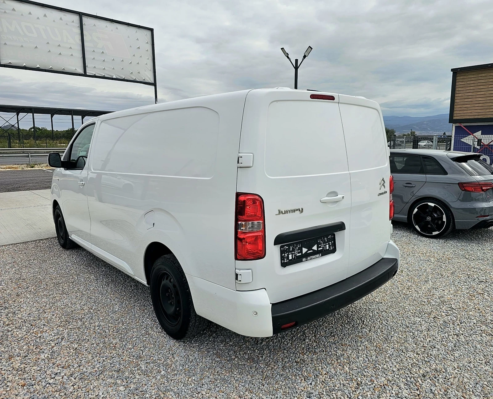 Citroen Jumpy Евро6 2.0hdi 180кс Автомат  - изображение 6