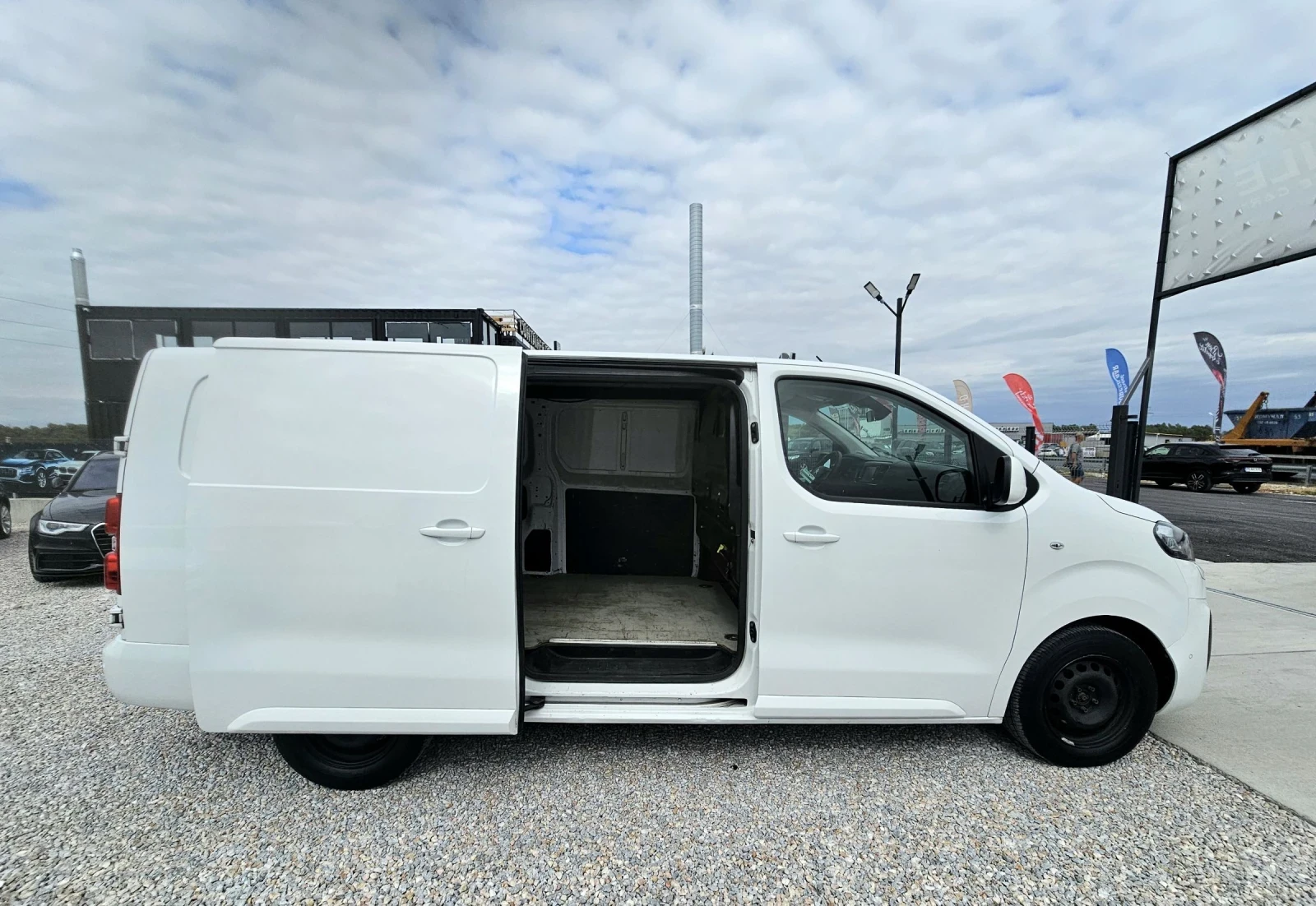 Citroen Jumpy Евро6 2.0hdi 180кс Автомат  - изображение 4