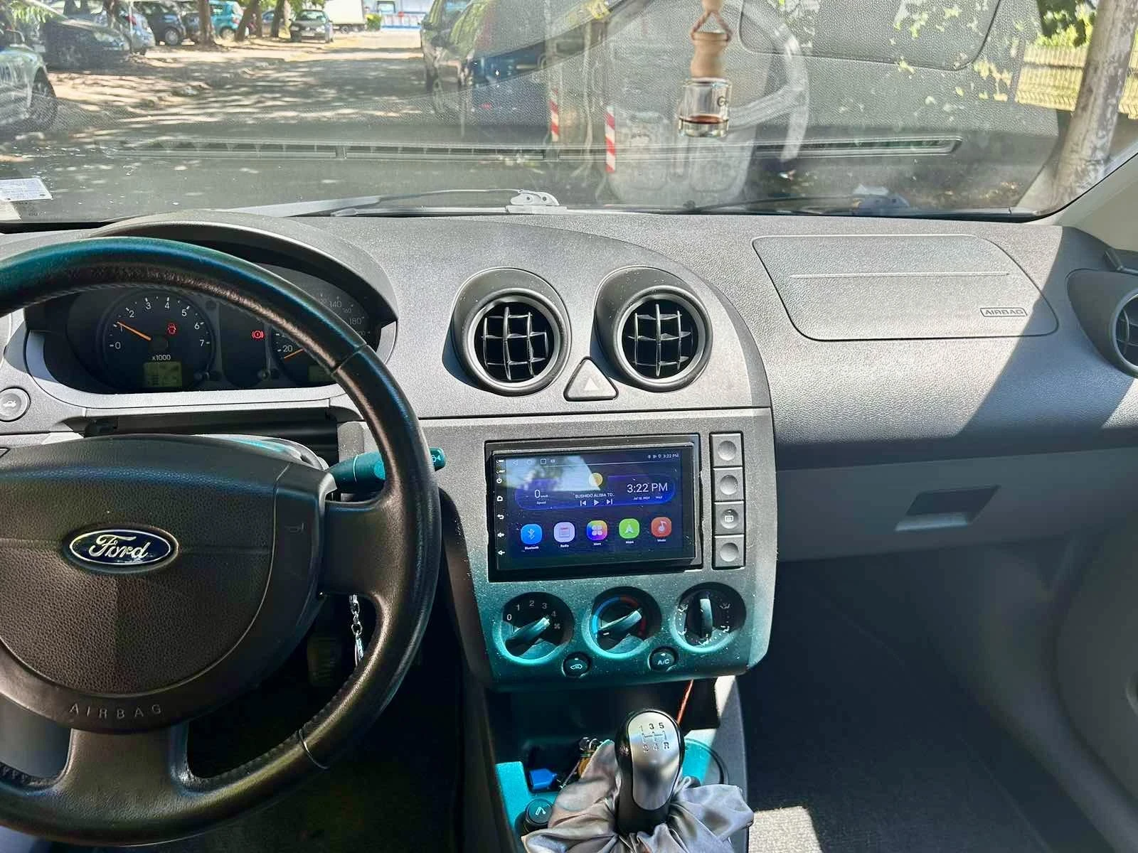 Ford Fiesta  - изображение 6