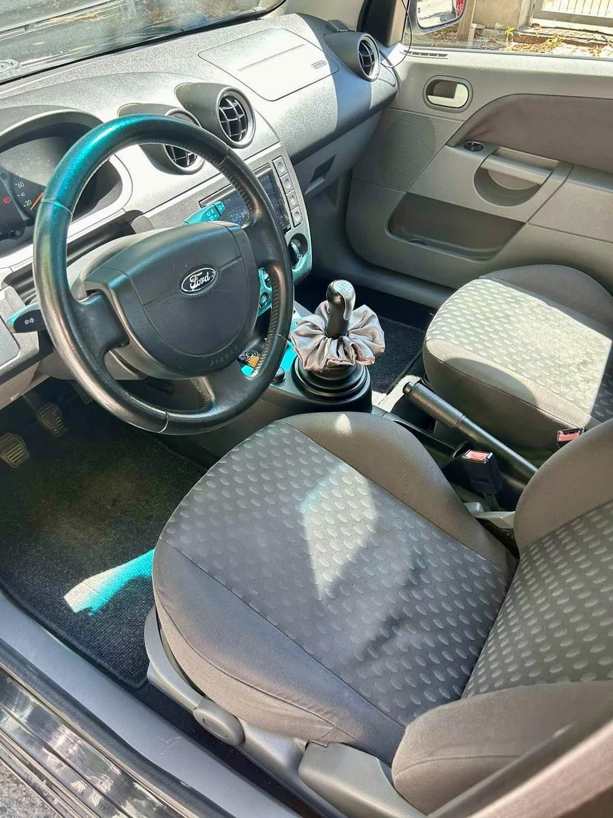 Ford Fiesta  - изображение 9