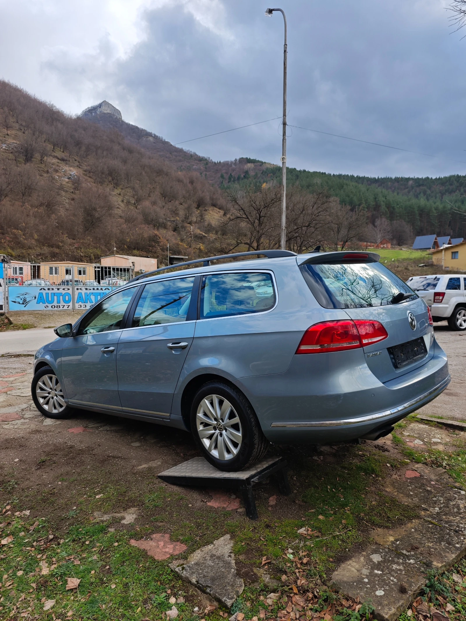 VW Passat 2.0ТДИ НОВ ВНОС - изображение 8