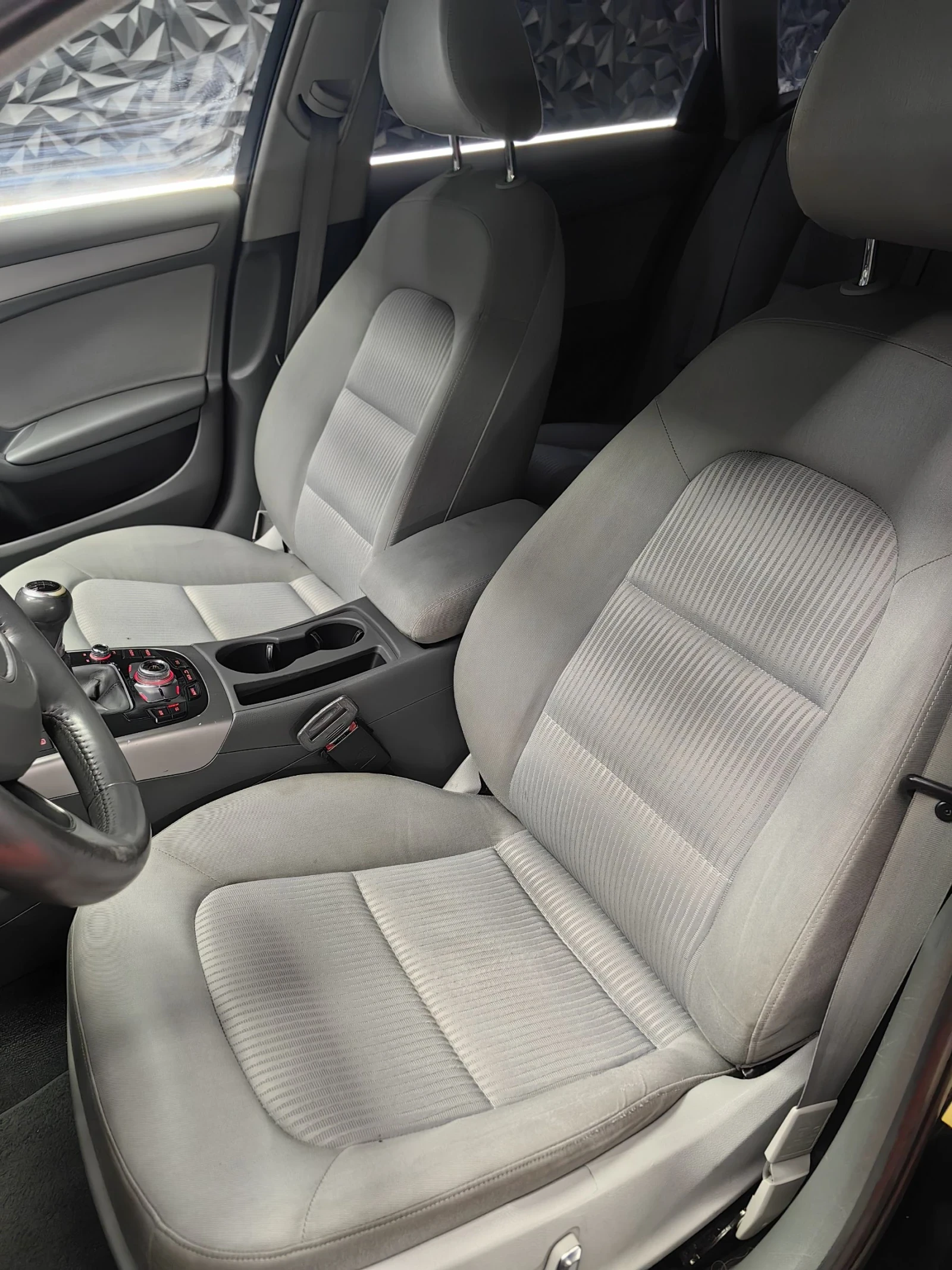 Audi A4 2.0TDI* 4х4* FACE* FULL HISTORY* DRIVE SELECT* ПОД - изображение 7