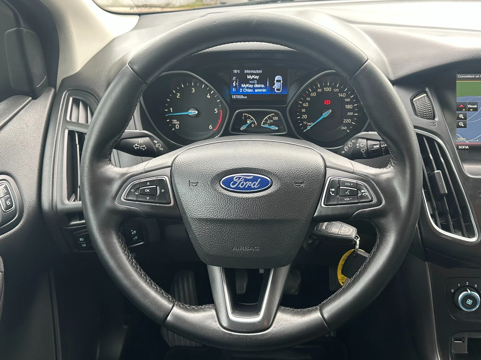 Ford Focus 1.5D-95k.s-LED-NAVI-EURO6B-6sk-2016г - изображение 10