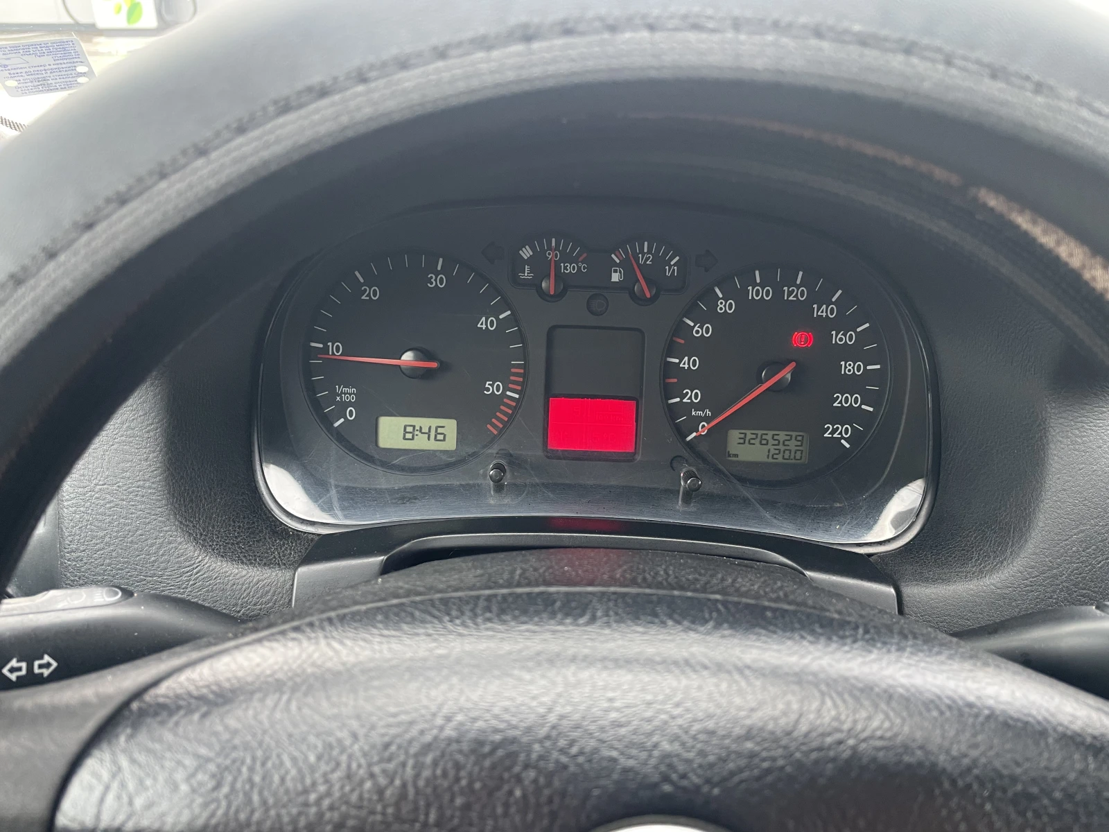 VW Golf 1.9 TDI, 110 к. с. , снимка 14 - Автомобили и джипове - 54046219