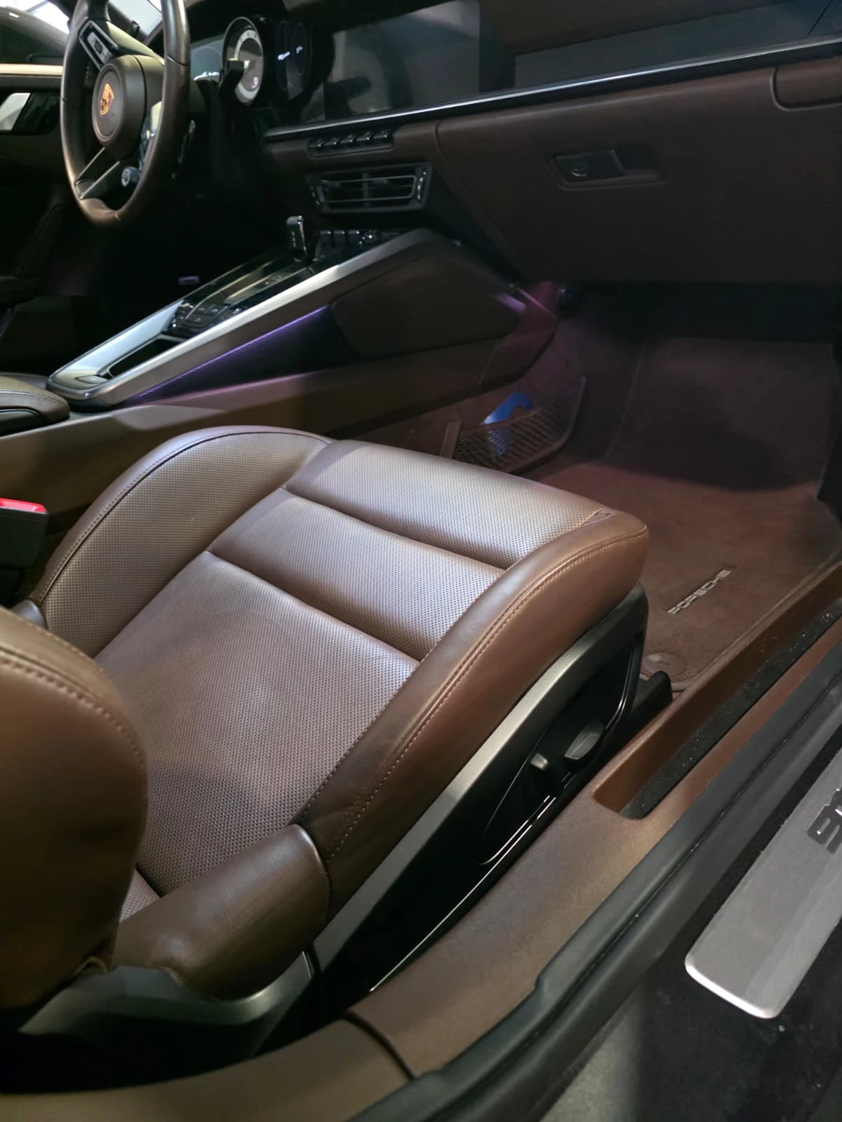 Porsche 911 Cabriolet, снимка 9 - Автомобили и джипове - 54048782