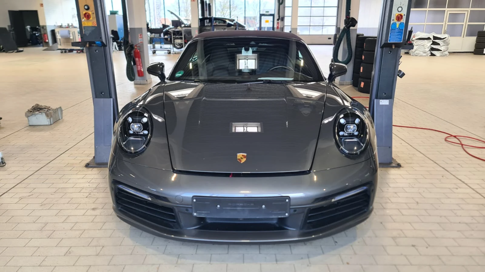 Porsche 911 Cabriolet