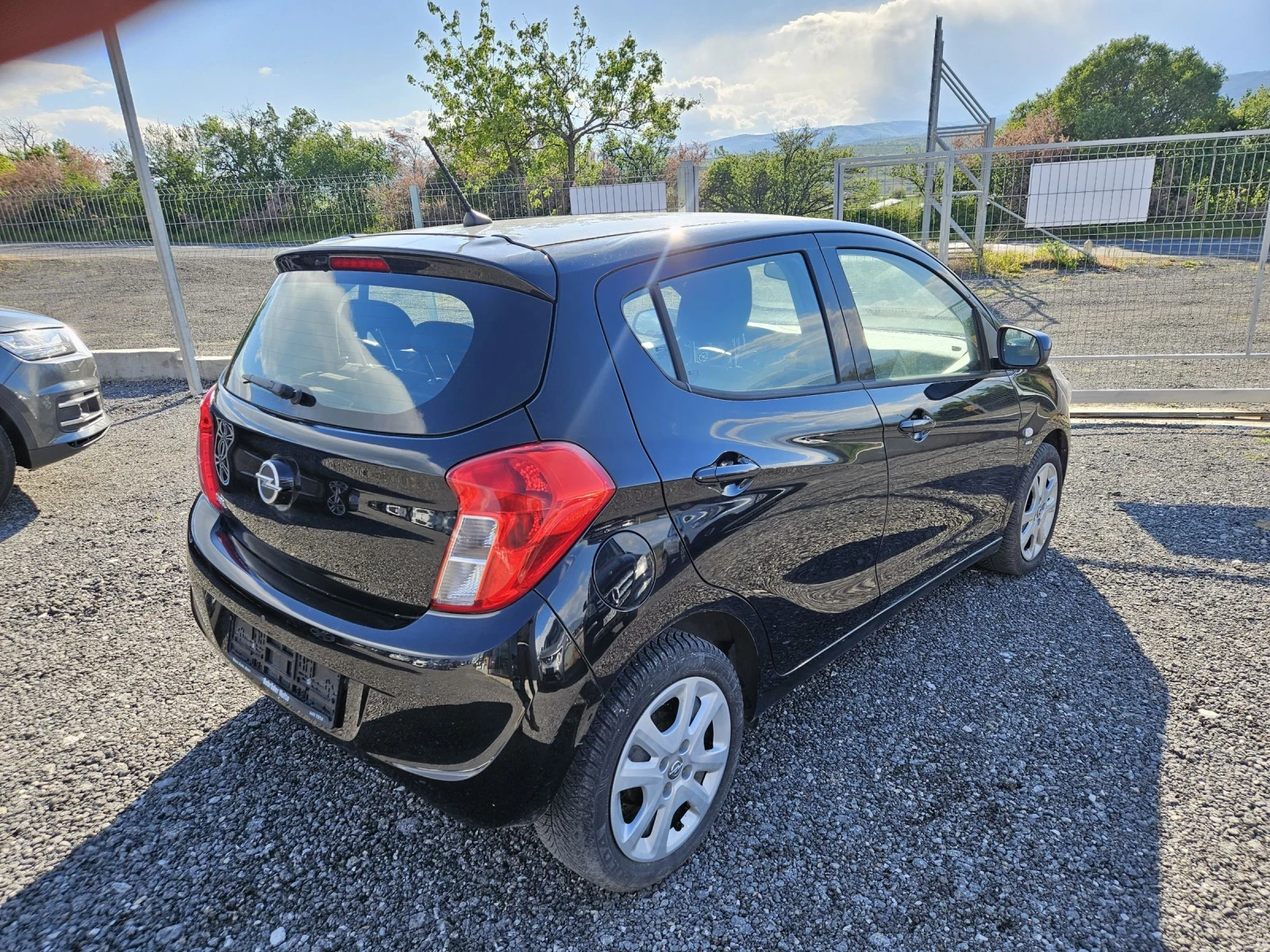 Opel Karl 1.0 Euro6, снимка 5 - Автомобили и джипове - 54391144