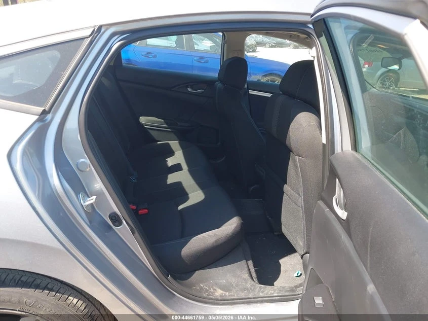 Honda Civic 1.5l Ex, снимка 8 - Автомобили и джипове - 54572522