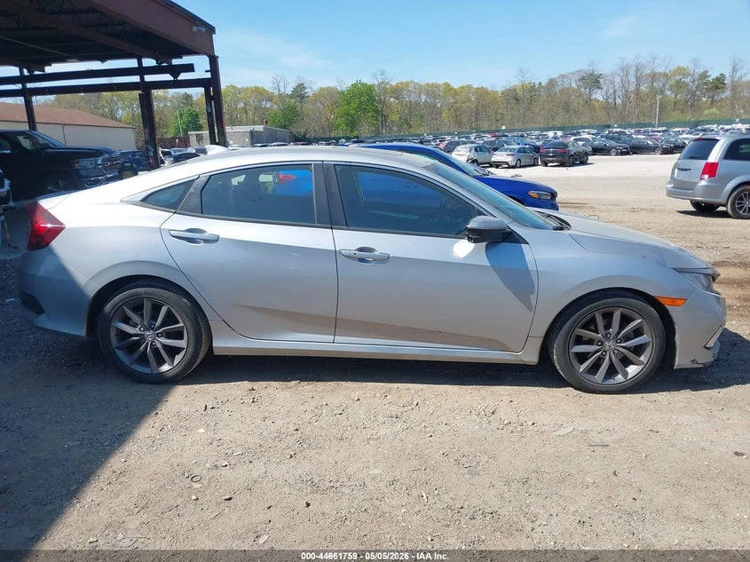 Honda Civic 1.5l Ex, снимка 13 - Автомобили и джипове - 54572522