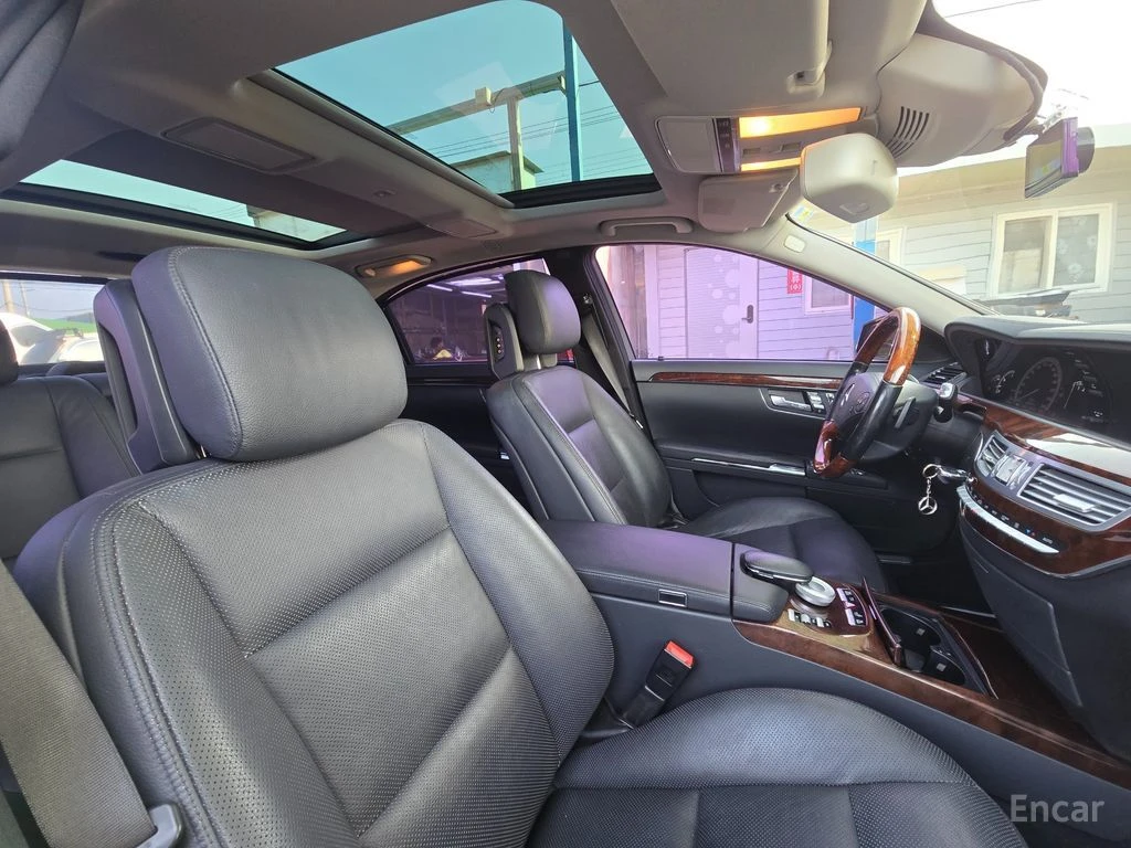 Mercedes-Benz S 500 L* 5.5* V8* FACELIFT* ДИСТРОНИK* 3TV* ОБДУХВАНЕ* М, снимка 14 - Автомобили и джипове - 54742817