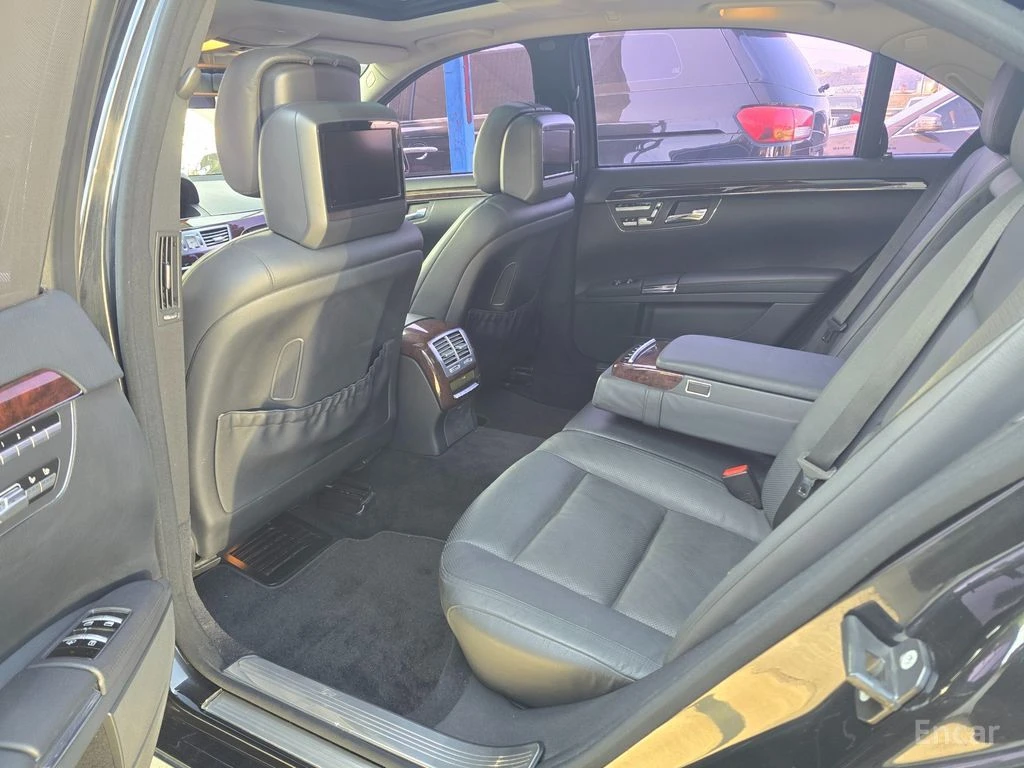 Mercedes-Benz S 500 L* 5.5* V8* FACELIFT* ДИСТРОНИK* 3TV* ОБДУХВАНЕ* М, снимка 16 - Автомобили и джипове - 54742817