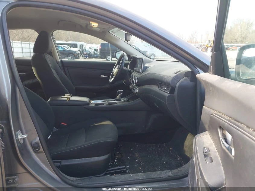 Nissan Sentra 2.0L I-4 DI, DOHC, VVT, 149HP Front Wheel Drive | Mobile.bg � ����������� 5