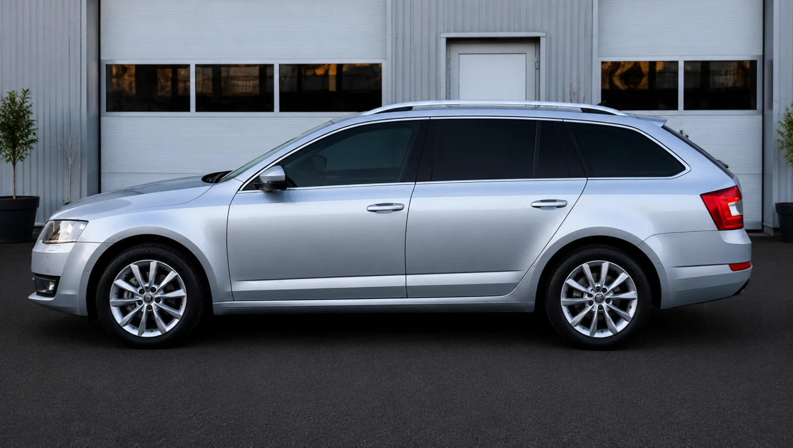 Skoda Octavia KEYLESS GO  FULL ГЕРМАНИЯ ! , снимка 3 - Автомобили и джипове - 54919275