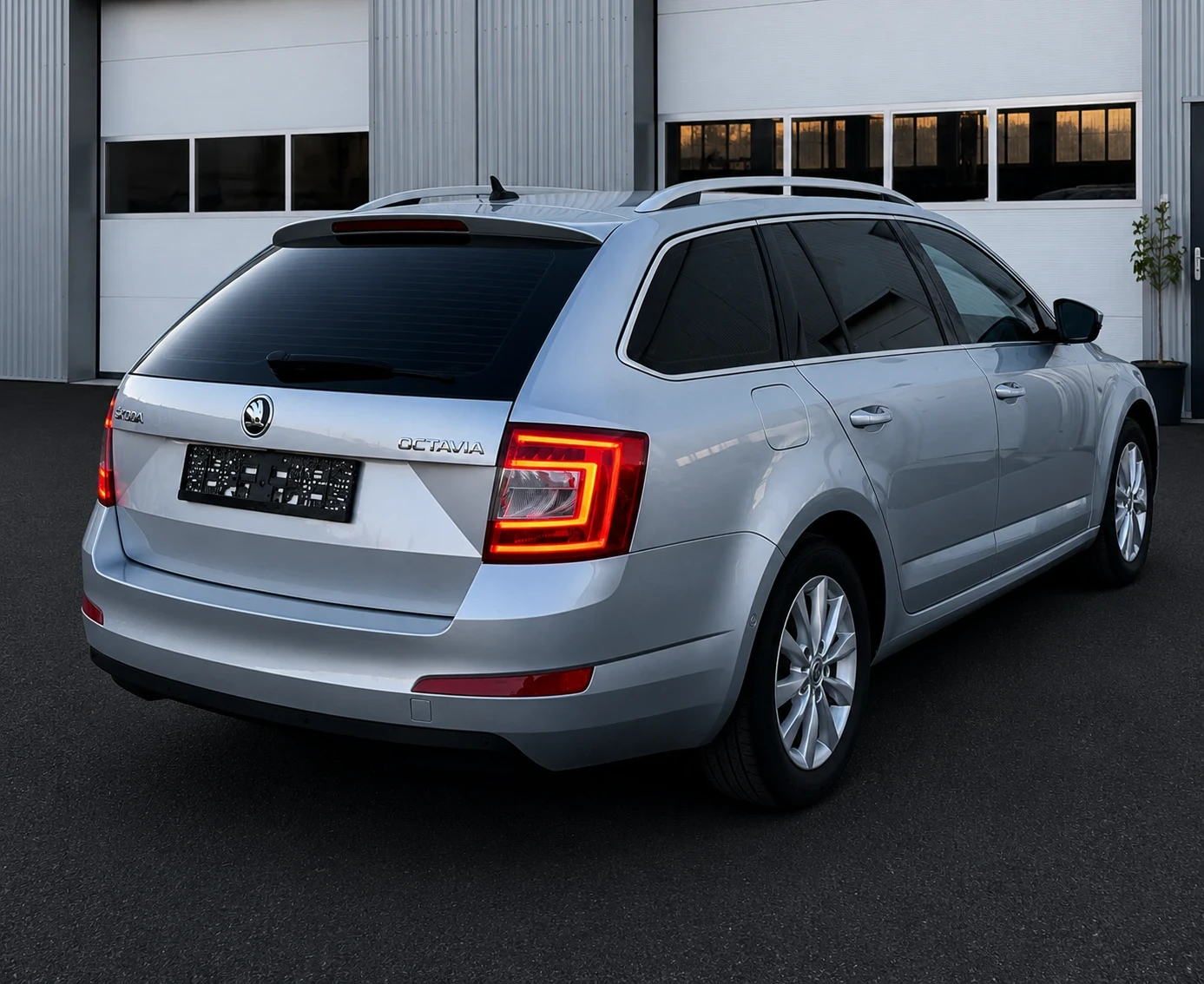Skoda Octavia KEYLESS GO  FULL ГЕРМАНИЯ ! , снимка 6 - Автомобили и джипове - 54919275