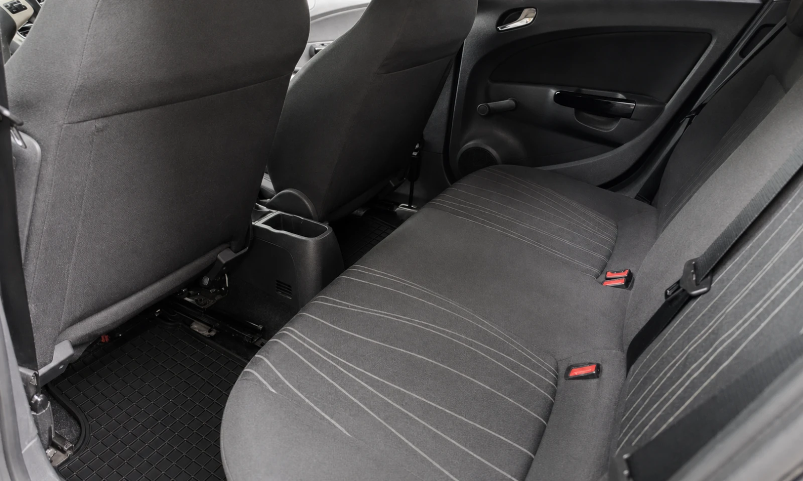 Opel Corsa ПЕРФЕКТНА, снимка 8 - Автомобили и джипове - 54989158