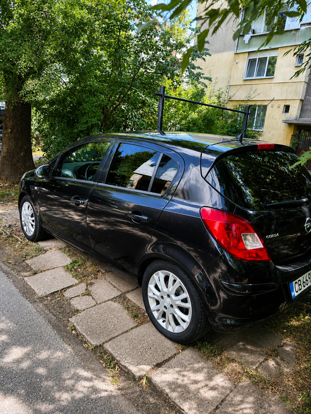 Opel Corsa ПЕРФЕКТНА, снимка 2 - Автомобили и джипове - 54989158