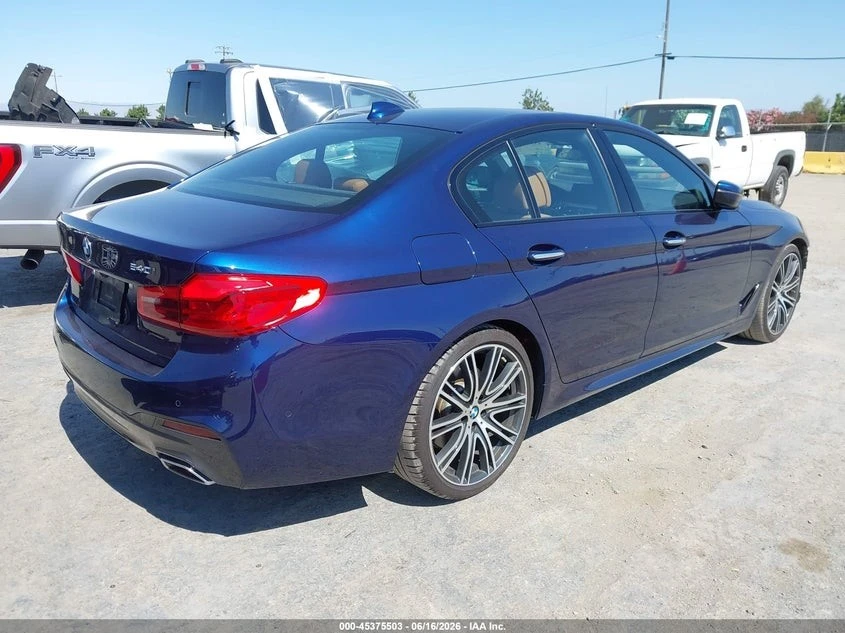 BMW 540 * M PACK* 360* Ambient Light* Head-up* , снимка 4 - Автомобили и джипове - 55032590