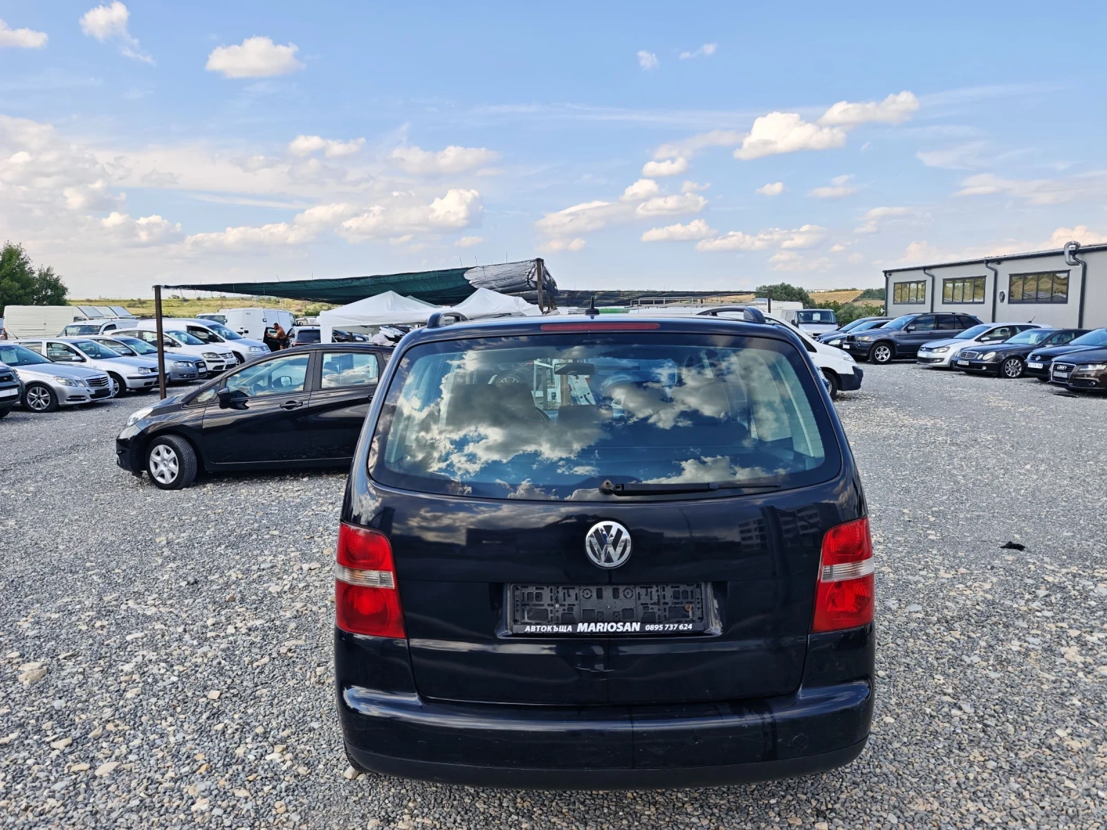 VW Touran, снимка 6 - Автомобили и джипове - 55155873