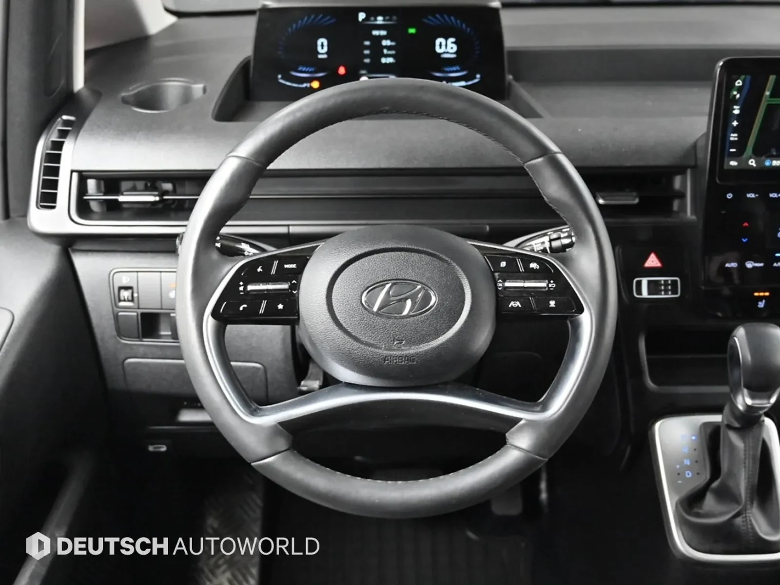 Hyundai Staria | Mobile.bg � ����������� 13