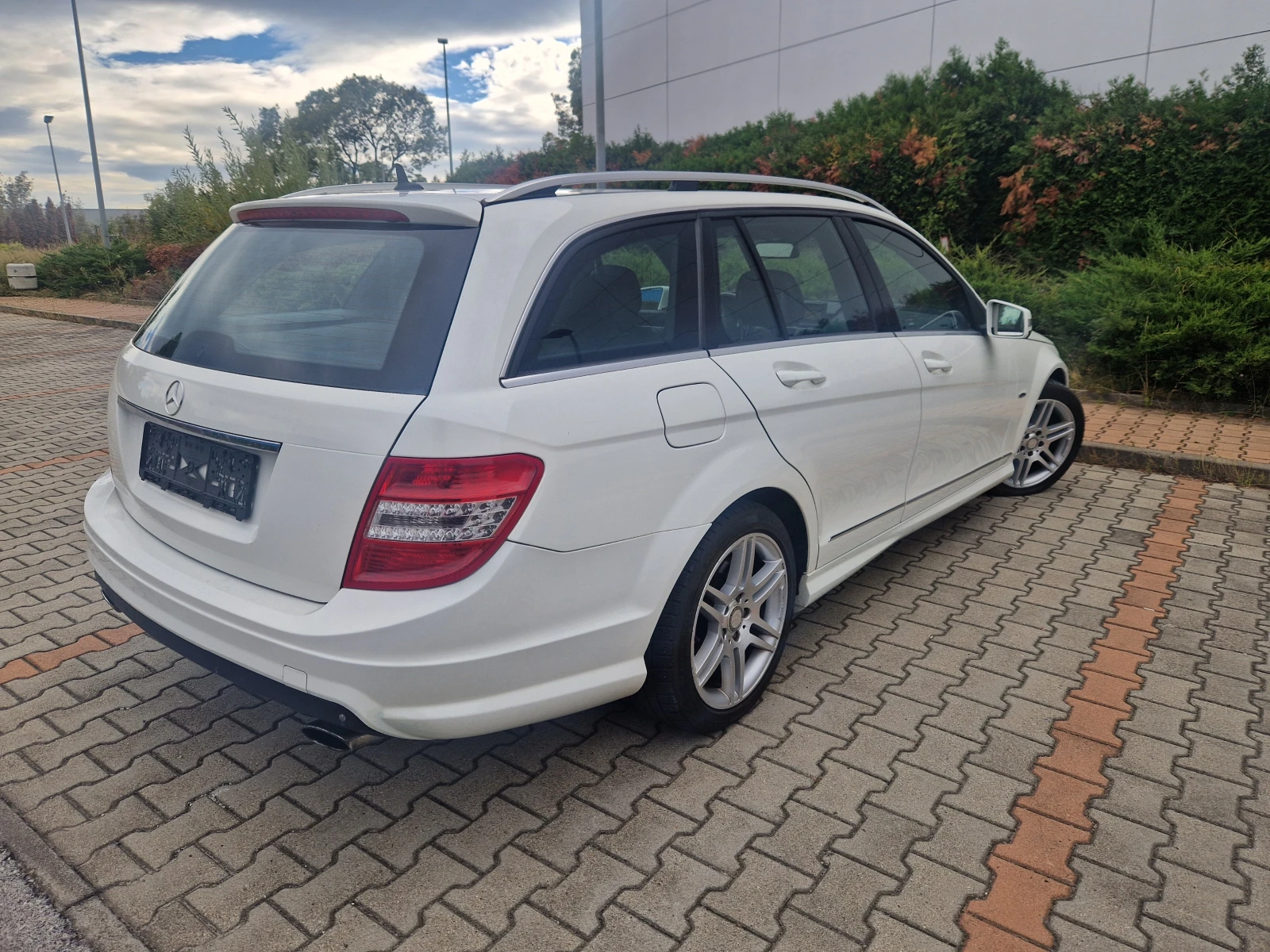 Mercedes-Benz C 350 AMG/4Matic/Face/Avomat/EU5/231кс, снимка 4 - Автомобили и джипове - 55195697