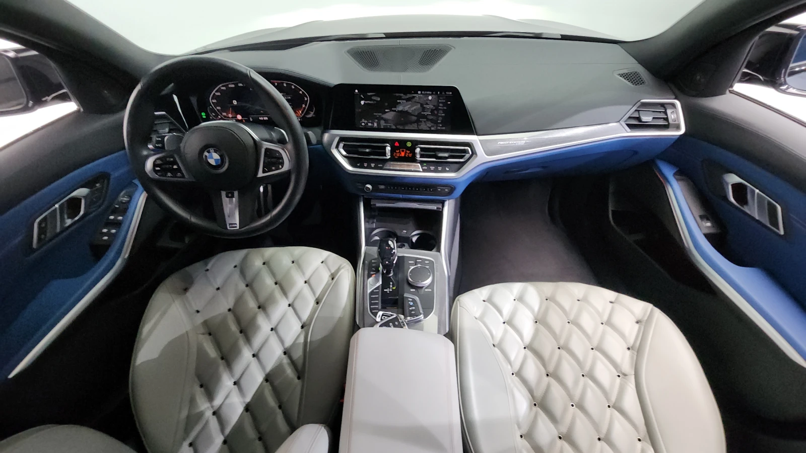 BMW 340 i First Edition, снимка 7 - Автомобили и джипове - 55377455