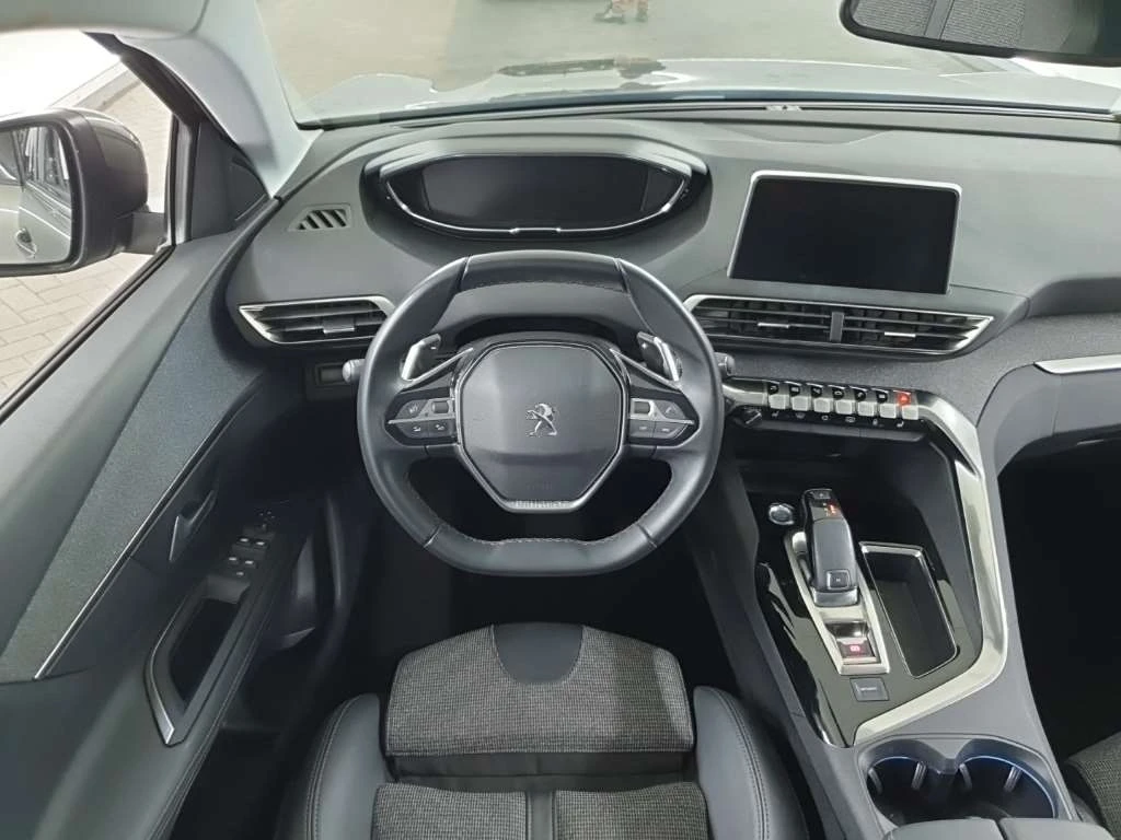 Peugeot 3008 1.2i Premium, снимка 6 - Автомобили и джипове - 55624589