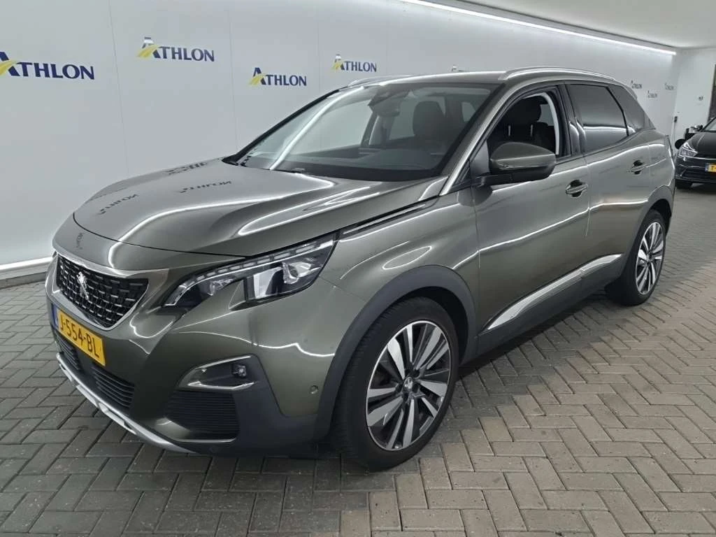 Peugeot 3008 1.2i Premium, снимка 2 - Автомобили и джипове - 55624589